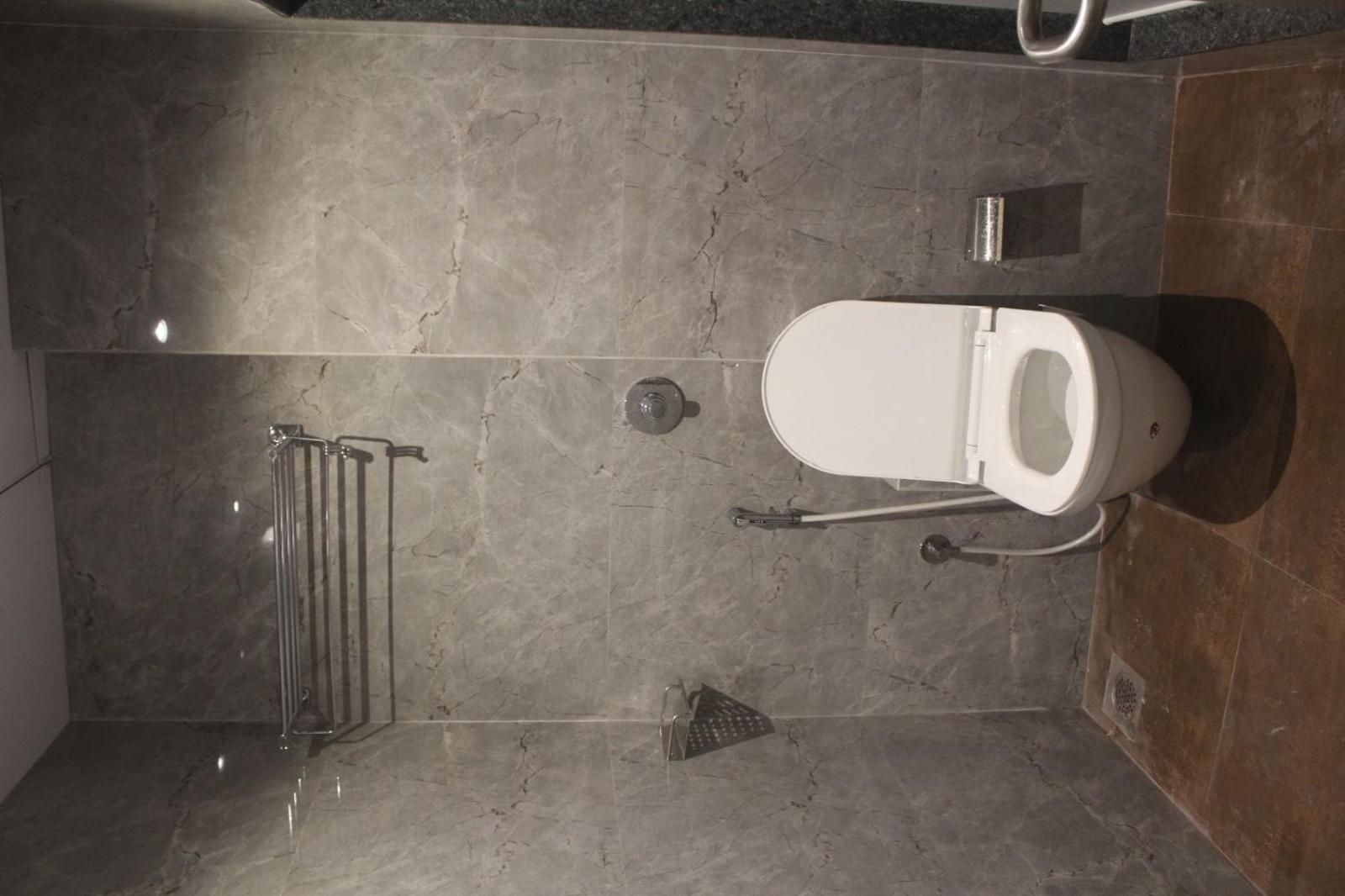 Hotel Metro Inn Mumbai Bagian luar foto