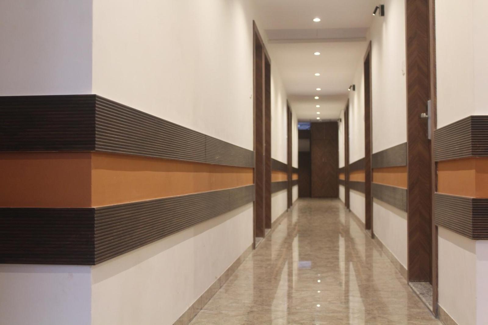 Hotel Metro Inn Mumbai Bagian luar foto