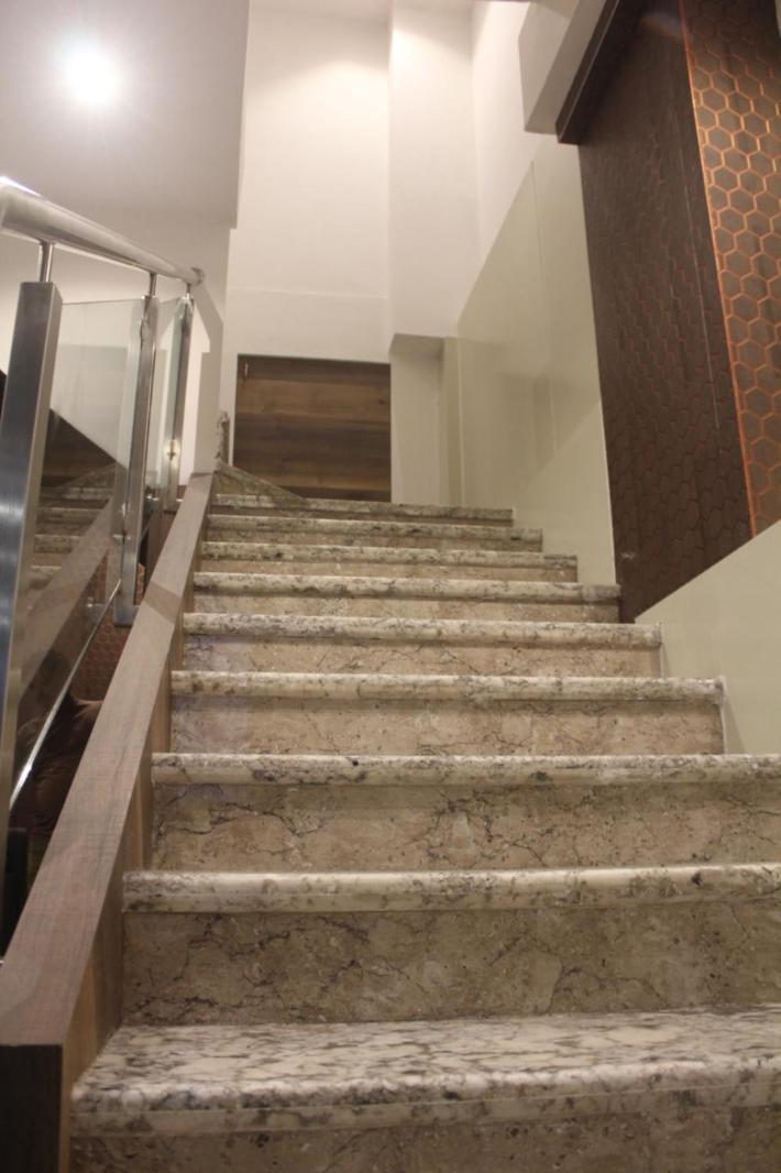 Hotel Metro Inn Mumbai Bagian luar foto